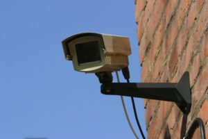  Megfigyelő- és térfigyelő rendszerek telepítése, karbantartása 